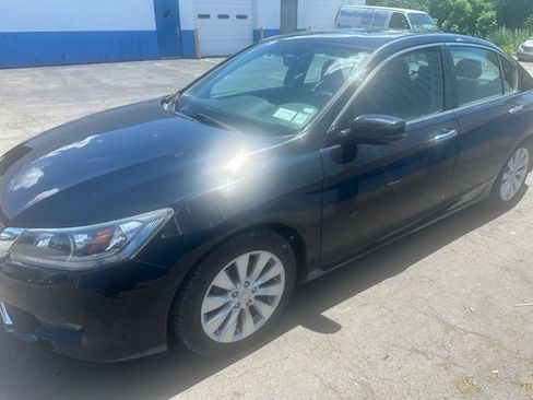 Used 2015 Honda Accord EX image 4