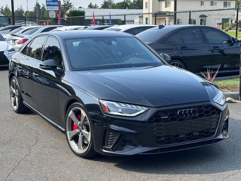 Used 2023 Audi A4 2.0T Premium Plus w/ Premium Plus Package AWD/4WD image 38