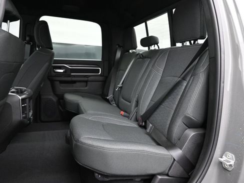 New 2026 RAM 2500 Big Horn AWD/4WD image 23