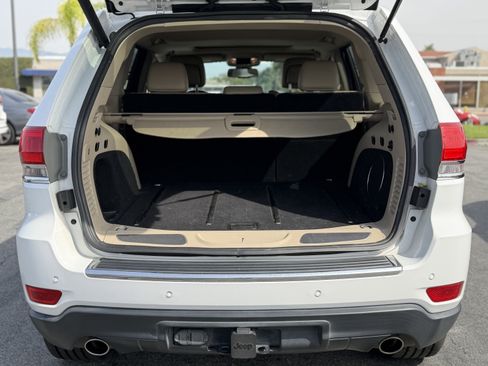 Used 2014 Jeep Grand Cherokee Limited image 8
