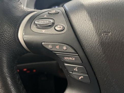 Certified 2019 Nissan Pathfinder Platinum image 21