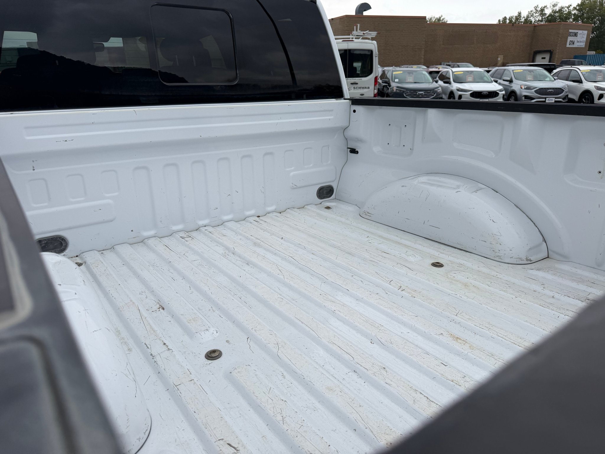 Used 2016 Ford F150 XLT w/ Equipment Group 302A Luxury AWD/4WD image 7