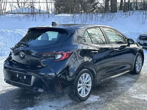 Used 2024 Toyota Corolla SE image 30