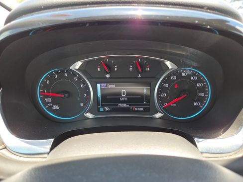 Used 2019 Chevrolet Traverse LT FWD image 37