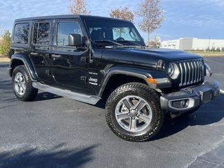 Used 2018 Jeep Wrangler Unlimited Sahara video 2