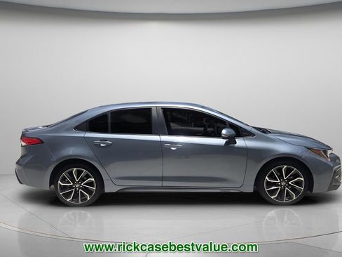 Used 2021 Toyota Corolla SE FWD image 4