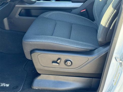 Used 2022 RAM 1500 Big Horn image 26