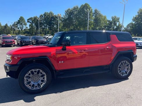 New 2026 GMC Hummer EV SUV image 2