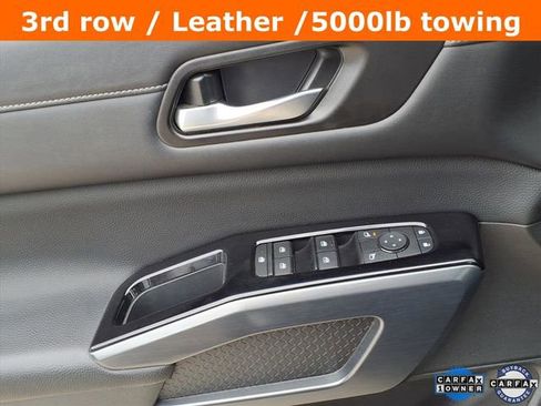 Certified 2025 Nissan Pathfinder SL FWD image 16