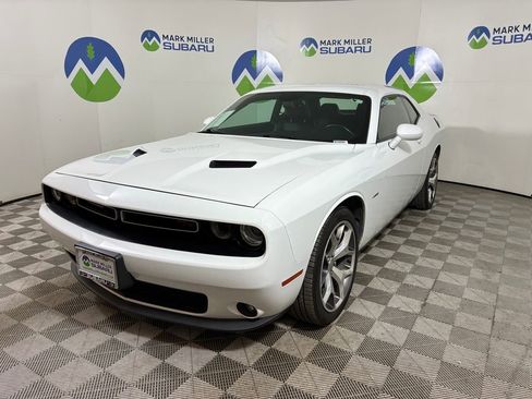 Used 2016 Dodge Challenger R/T Plus image 3