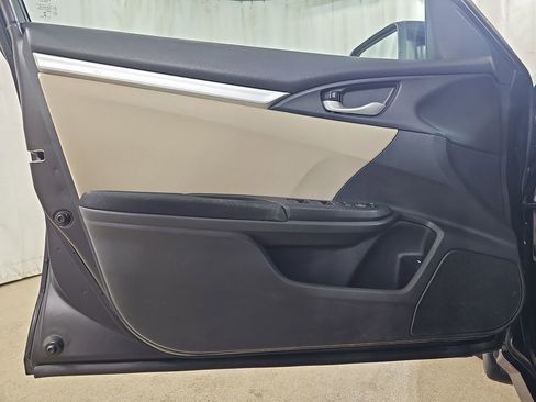 Used 2016 Honda Civic LX image 31