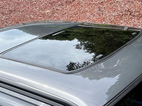 Used 1988 Ford Mustang GT RWD image 10