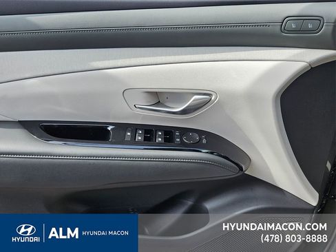 New 2025 Hyundai Tucson Limited image 34