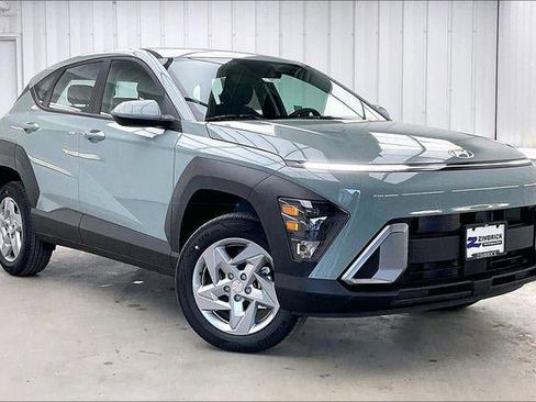 New 2026 Hyundai Kona SE image 20