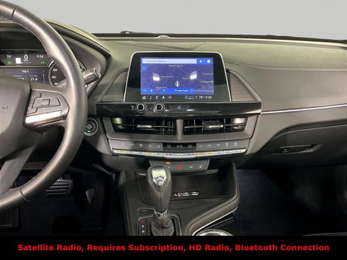 Used 2024 Cadillac CT4 Luxury w/ LPO, ONYX Package AWD/4WD image 9