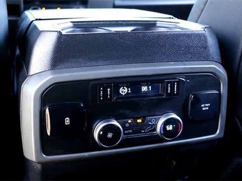 Used 2019 Ford Expedition XLT w/ Equipment Group 202A image 26