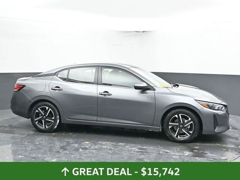 Used 2024 Nissan Sentra SV image 13