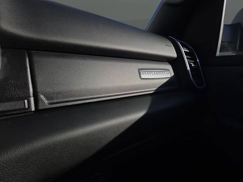 Certified 2022 RAM 1500 Big Horn image 30