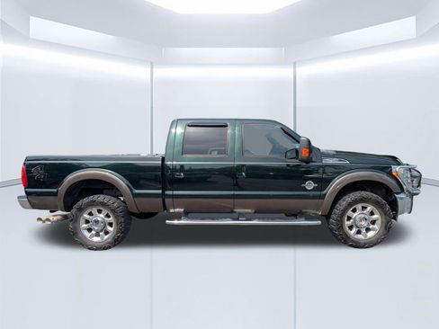 Used 2016 Ford F250 Lariat w/ Lariat Interior Package AWD/4WD image 3