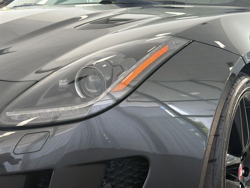 Used 2016 Jaguar F-TYPE R AWD/4WD image 12