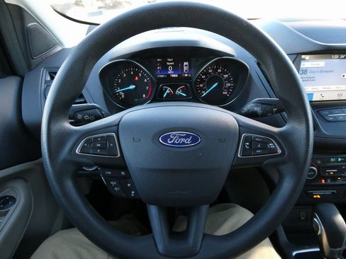 Used 2019 Ford Escape SE image 27