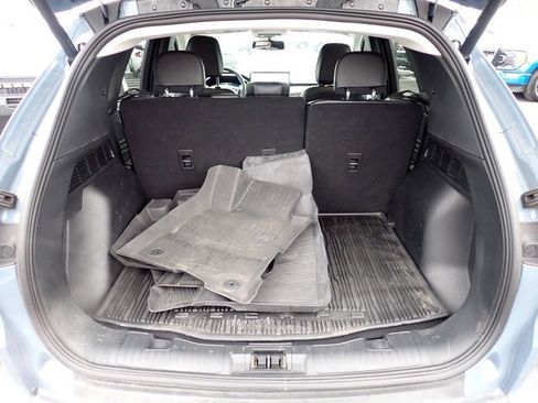 Certified 2025 Ford Escape Platinum w/ Premium Technology Package image 8