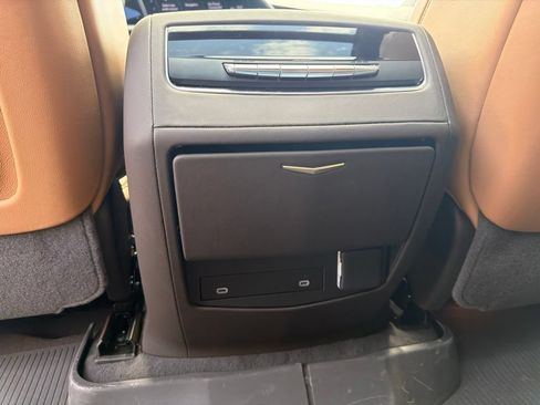 Used 2024 Cadillac Escalade Sport w/ LPO, ONYX Package AWD/4WD image 22