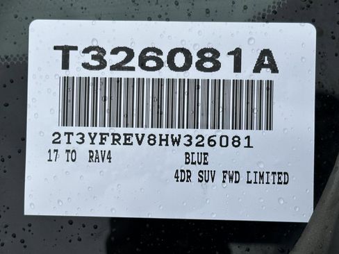 Used 2017 Toyota RAV4 Limited image 15