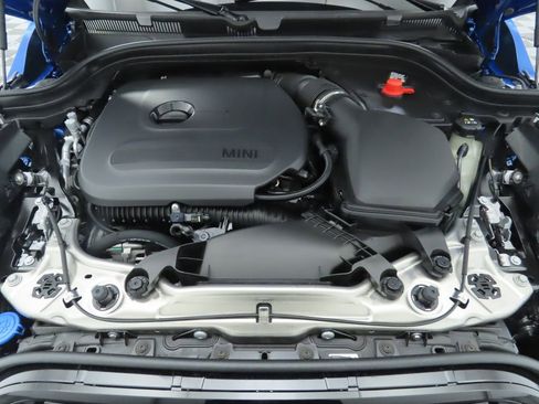 Used 2026 MINI Cooper 4-Door Hardtop image 31