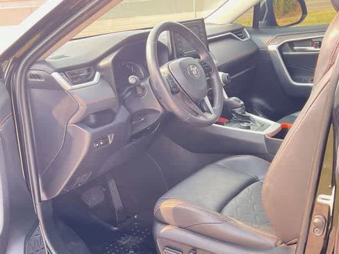 Used 2022 Toyota RAV4 Adventure AWD/4WD image 3