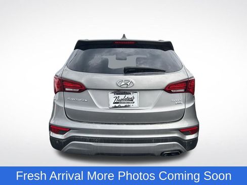 Used 2017 Hyundai Santa Fe Sport w/ 2.4L Tech Package 04 AWD/4WD image 5