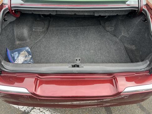 Used 2004 Lincoln LS RWD image 16