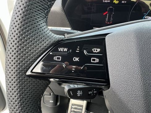 Certified 2025 Audi SQ6 e-tron Prestige w/ Black Optic Package image 27