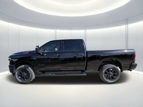 New 2026 RAM 2500 Big Horn AWD/4WD image 7