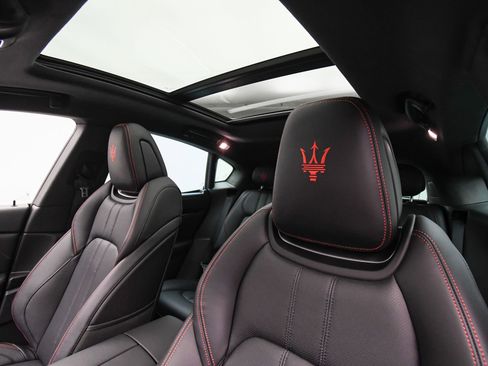 New 2024 Maserati Levante GT Ultima image 49