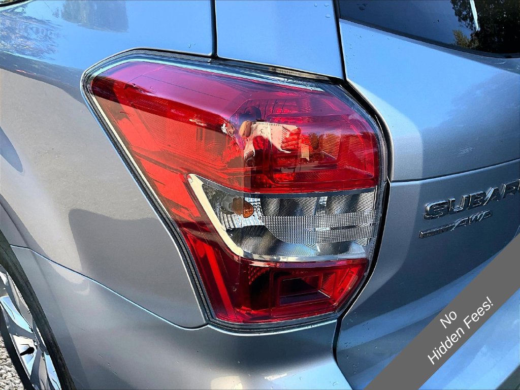 Used 2014 Subaru Forester 2.5i Limited AWD/4WD image 25