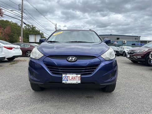 Used 2011 Hyundai Tucson GLS image 2