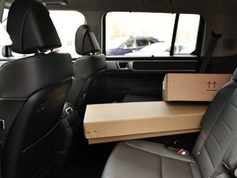 New 2026 Hyundai Santa Fe Limited image 9