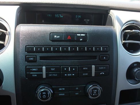 Used 2012 Ford F150 XLT w/ XTR Pkg image 18