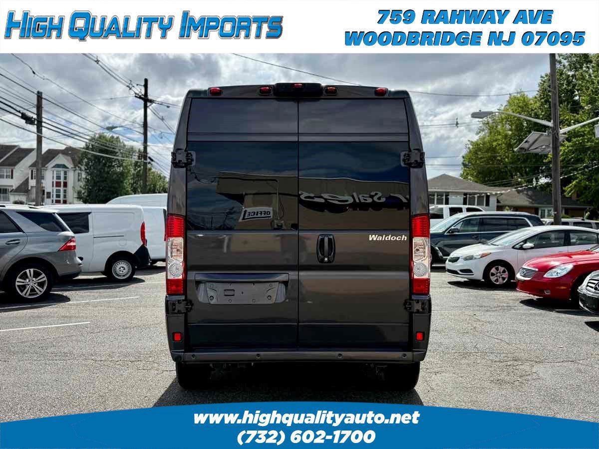 Used 2021 RAM ProMaster 2500 w/ Premium Appearance Group FWD image 6