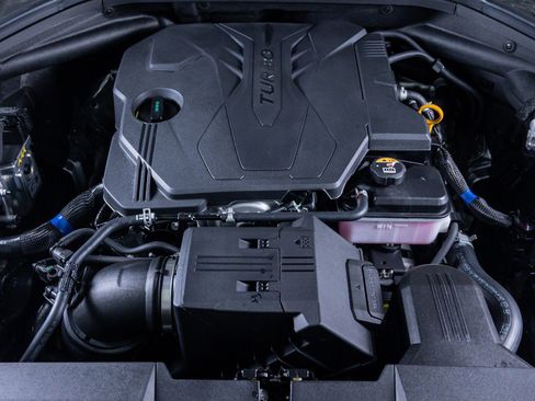 Used 2026 Genesis GV70 2.5T Select image 7