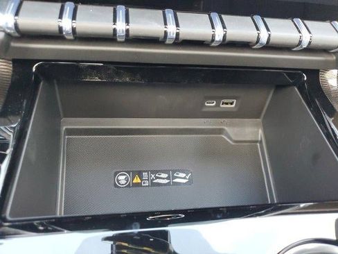 New 2026 GMC Yukon XL Elevation w/ Elevation Premium Package image 27