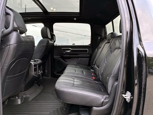 Used 2025 RAM 1500 Big Horn AWD/4WD image 19