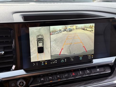 Used 2023 Chevrolet Silverado 1500 LTZ w/ LTZ Premium Package image 32