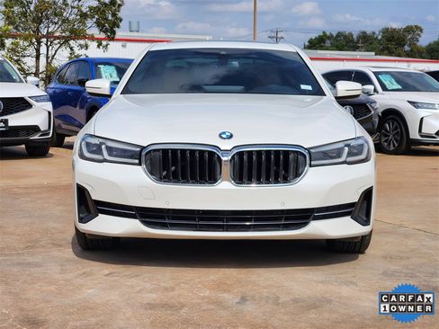 Used 2021 BMW 530i w/ Convenience Package image 2
