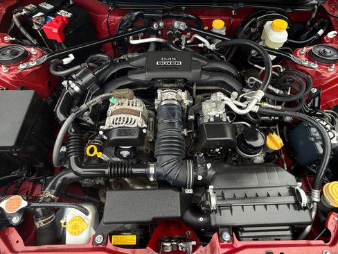 Used 2013 Subaru BRZ Limited w/ Popular Pkg 1A RWD image 9