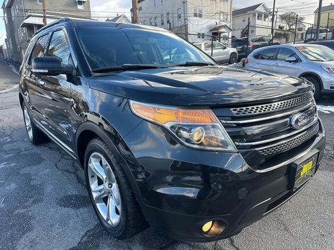 Used 2013 Ford Explorer Limited image 9