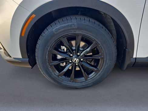 Certified 2025 Honda CR-V Sport image 10