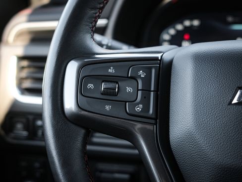 Used 2022 Chevrolet Tahoe RST w/ Luxury Package image 18