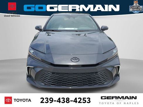 Used 2025 Toyota Camry SE FWD image 2